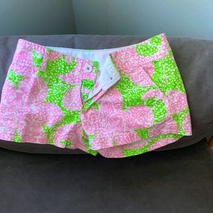 Lily Pulitzer size 00 shorts